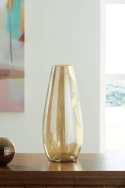 Bradenton Furniture Outlet - Ashley Furniture - Rhettman Vase - Vase / Amber - A2900005