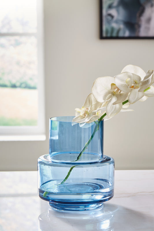 Bradenton Furniture Outlet - Ashley Furniture - Bealen Vase - Vase / Dark Blue - A2900012