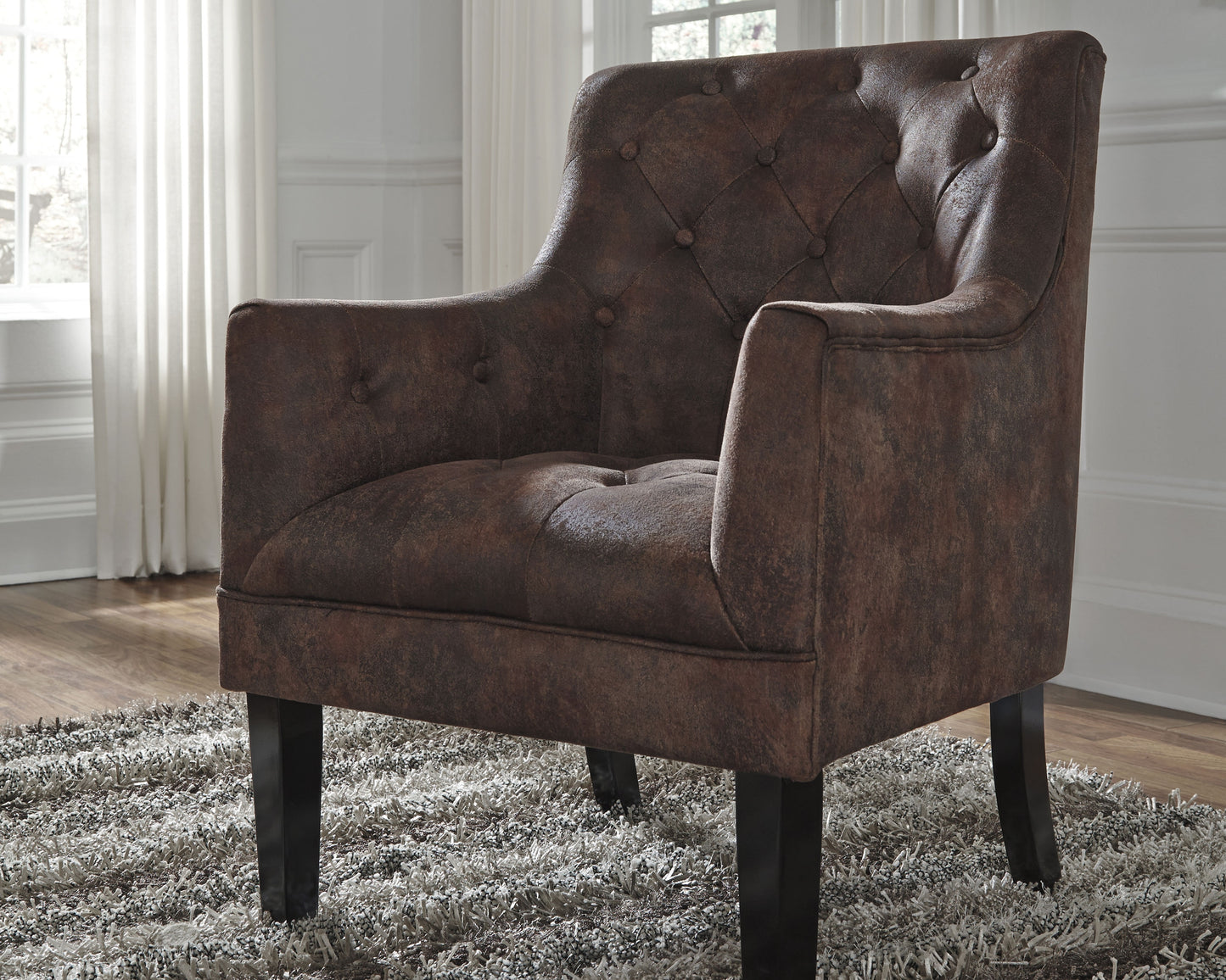 Bradenton Furniture Outlet - Ashley Furniture - Drakelle Accent Chair - Accent Chair / Mahogany - A3000051