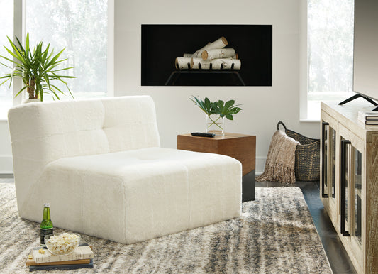 Bradenton Furniture Outlet - Ashley Furniture - Brettner Accent Chair - Accent Chair / Ivory - A3000697