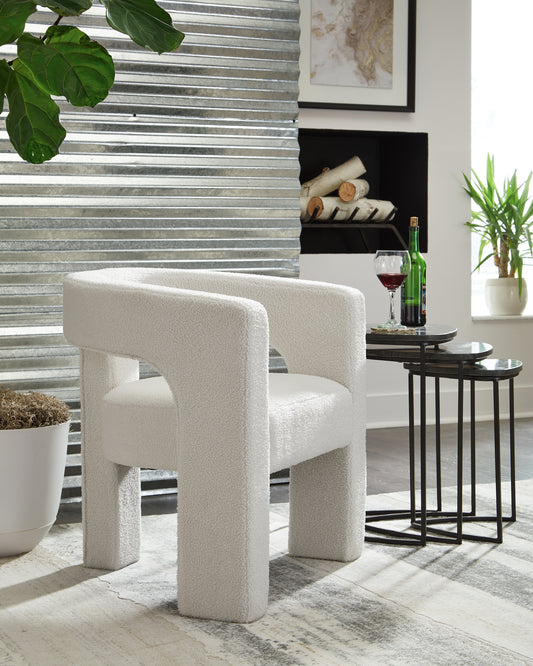 Bradenton Furniture Outlet - Ashley Furniture - Landick Accent Chair - Accent Chair / Ivory - A3000699