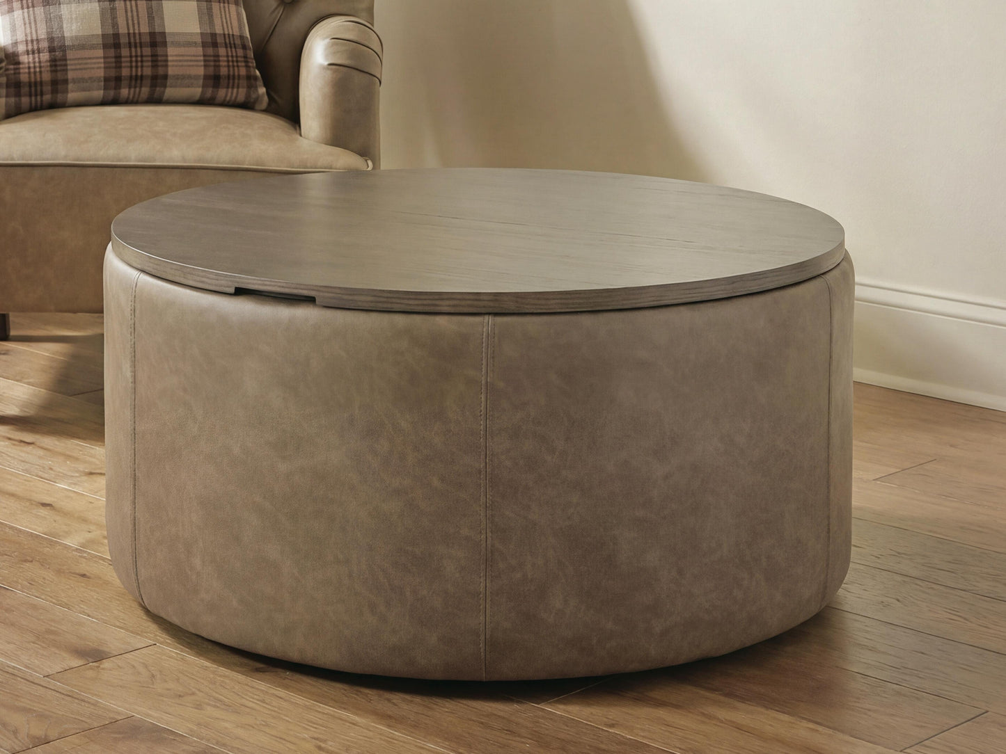 Bradenton Furniture Outlet - Ashley Furniture - Bethanstone Living Room - Storage Ottoman - A3000846