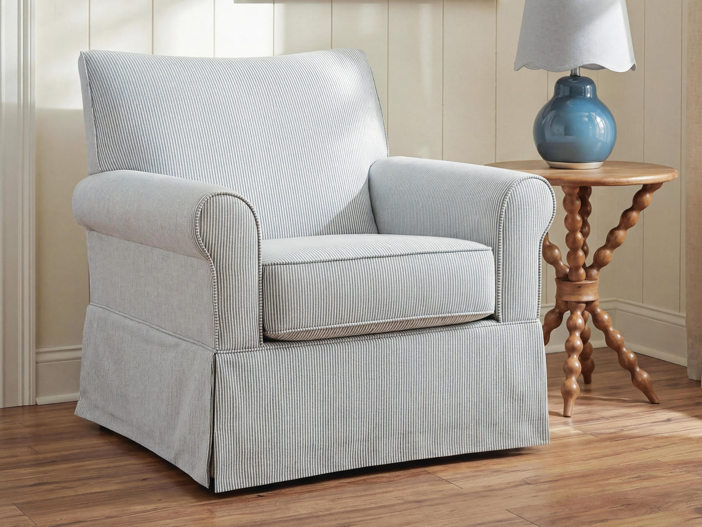 Bradenton Furniture Outlet - Ashley Furniture - Searcy Swivel Glider Accent Chair - Swivel Glider Accent Chair - A3000853