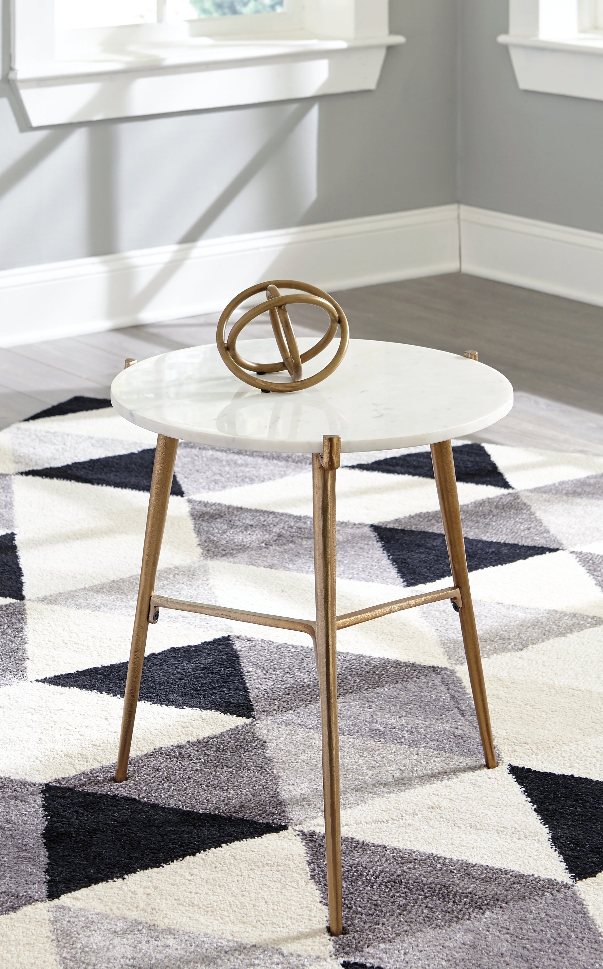 Bradenton Furniture Outlet - Ashley Furniture - Chadton Accent Table - Accent Table / White/Gold Finish - A4000004