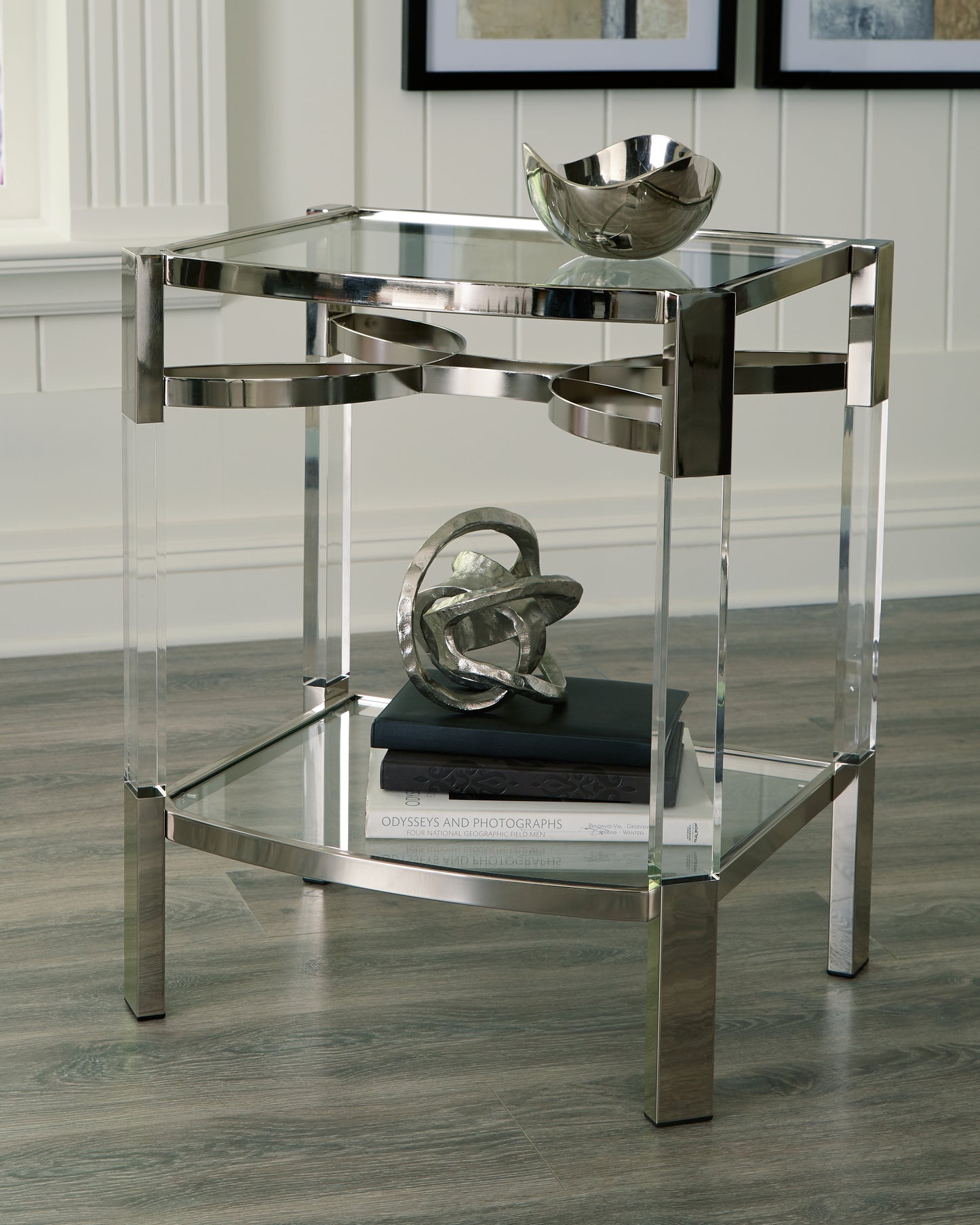 Bradenton Furniture Outlet - Ashley Furniture - Chaseton Accent Table - Accent Table / Clear/Silver Finish - A4000334