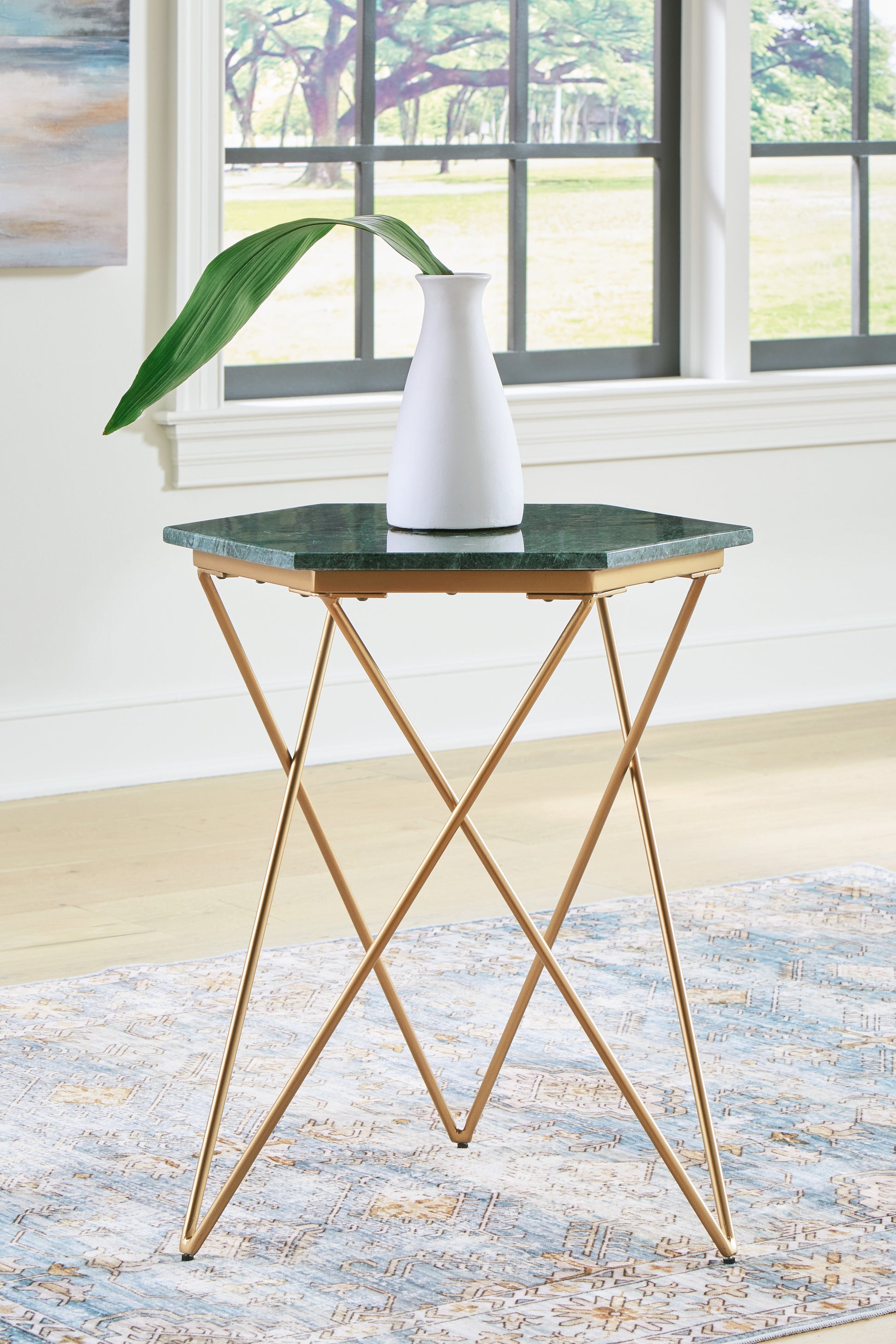 Bradenton Furniture Outlet - Ashley Furniture - Engelton Accent Table - Accent Table / Green/Gold - A4000526