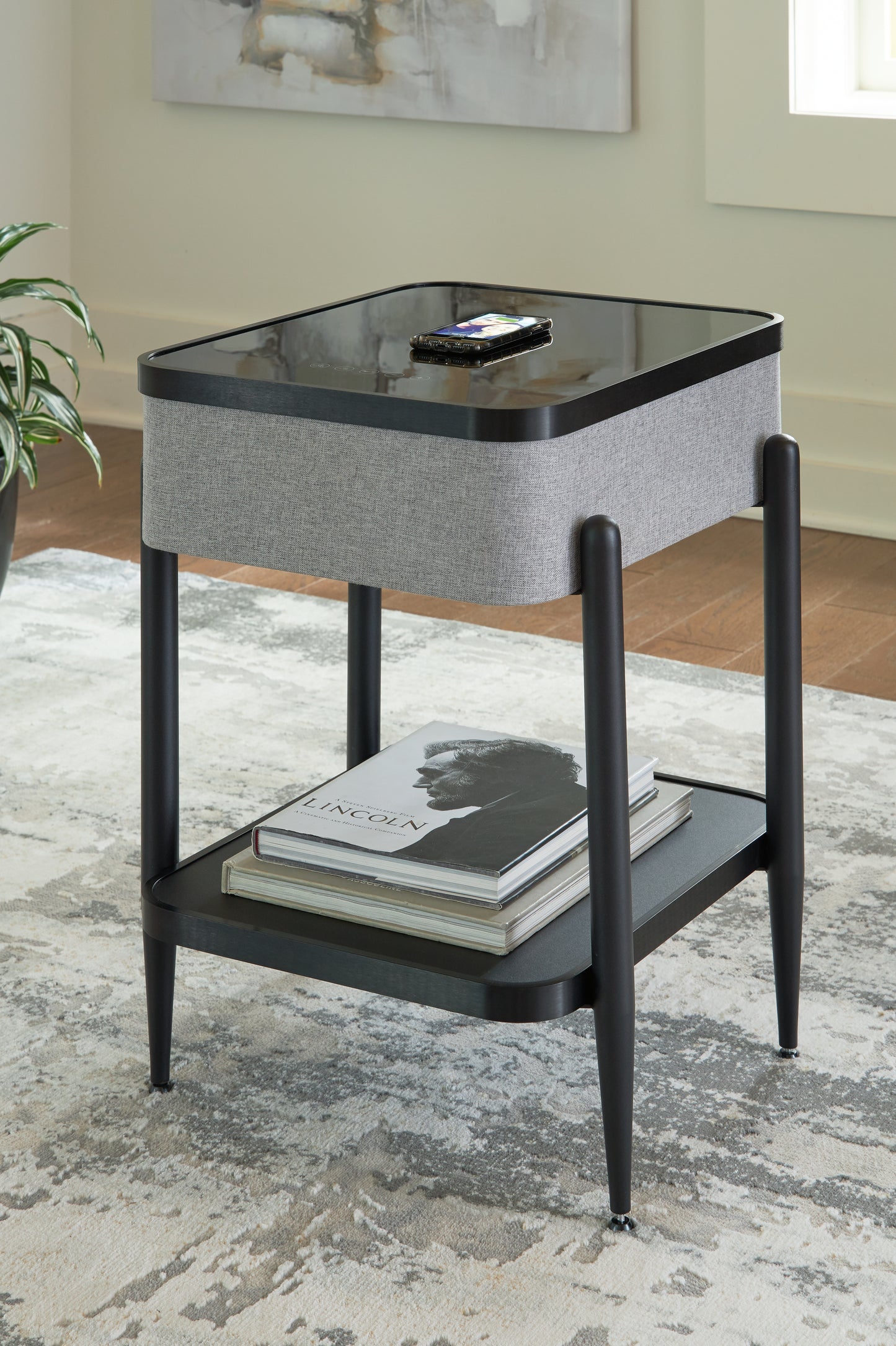 Bradenton Furniture Outlet - Ashley Furniture - Jorvalee Accent Table with Speaker - Accent Table with Speaker / Gray/Black - A4000550