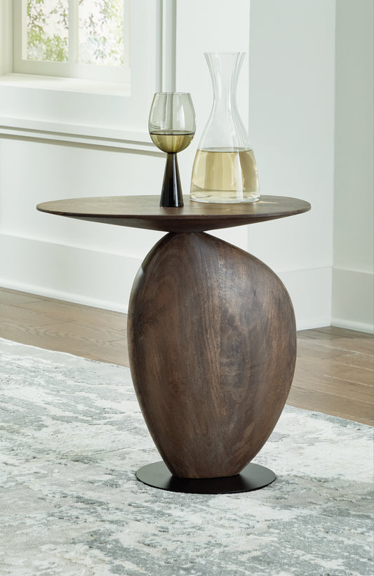 Bradenton Furniture Outlet - Ashley Furniture - Cormmet Accent Table - Accent Table / Brown/Black - A4000612