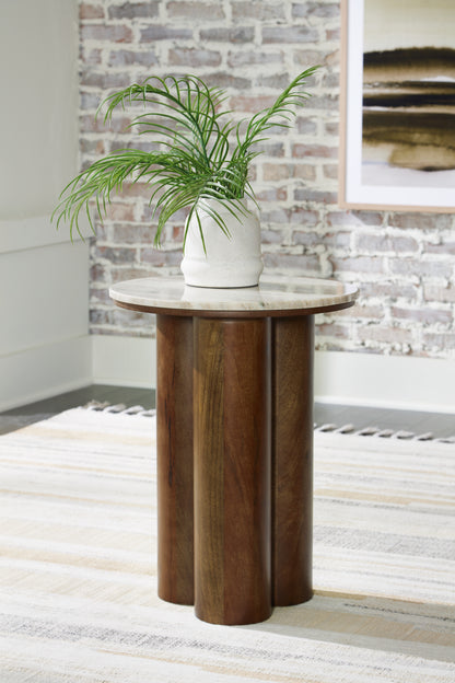 Bradenton Furniture Outlet - Ashley Furniture - Henfield Accent Table - Accent Table / Beige/Brown - A4000623