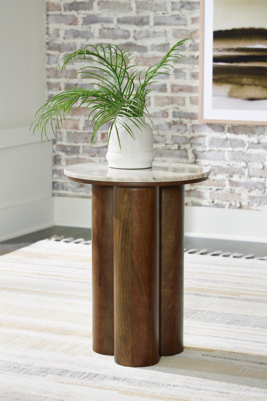 Bradenton Furniture Outlet - Ashley Furniture - Henfield Accent Table - Accent Table / Beige/Brown - A4000623