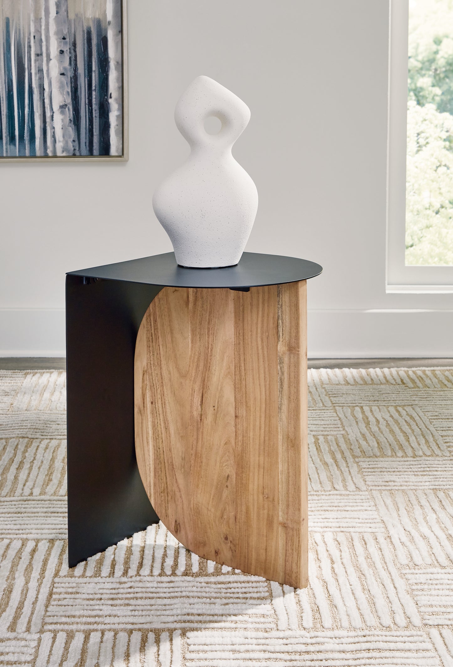 Bradenton Furniture Outlet - Ashley Furniture - Ladgate Accent Table - Accent Table / Black/Natural - A4000628
