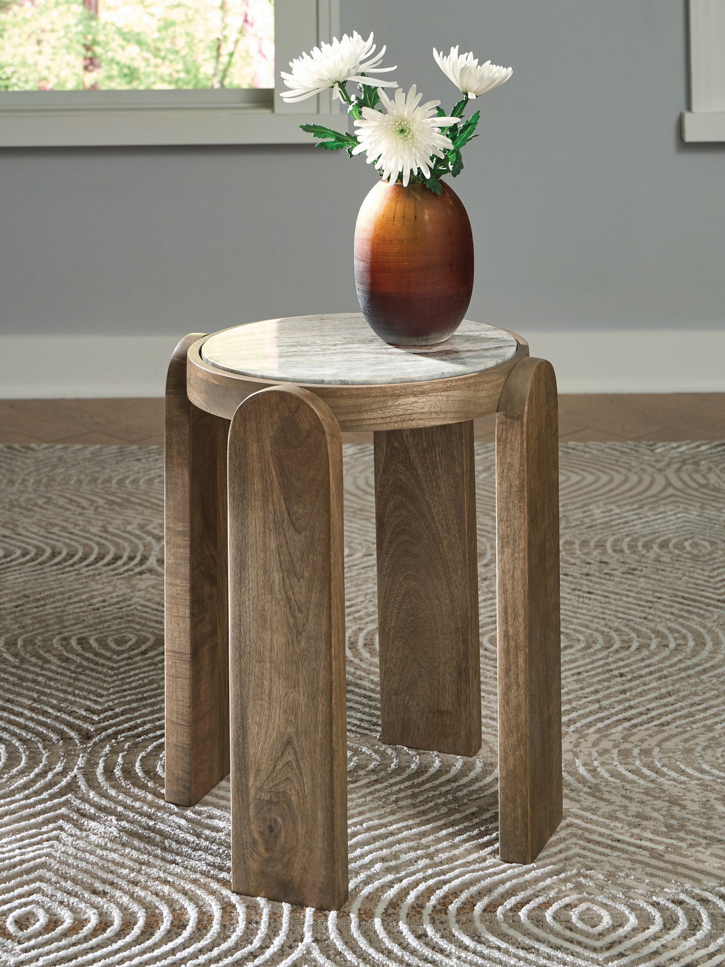 Bradenton Furniture Outlet - Ashley Furniture - Gavrilley Accent Table - Accent Table / Gray/White/Brown - A4000722