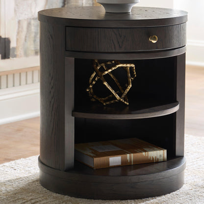Bradenton Furniture Outlet - Ashley Furniture - Leighmour Accent Table - Accent Table - A4000742