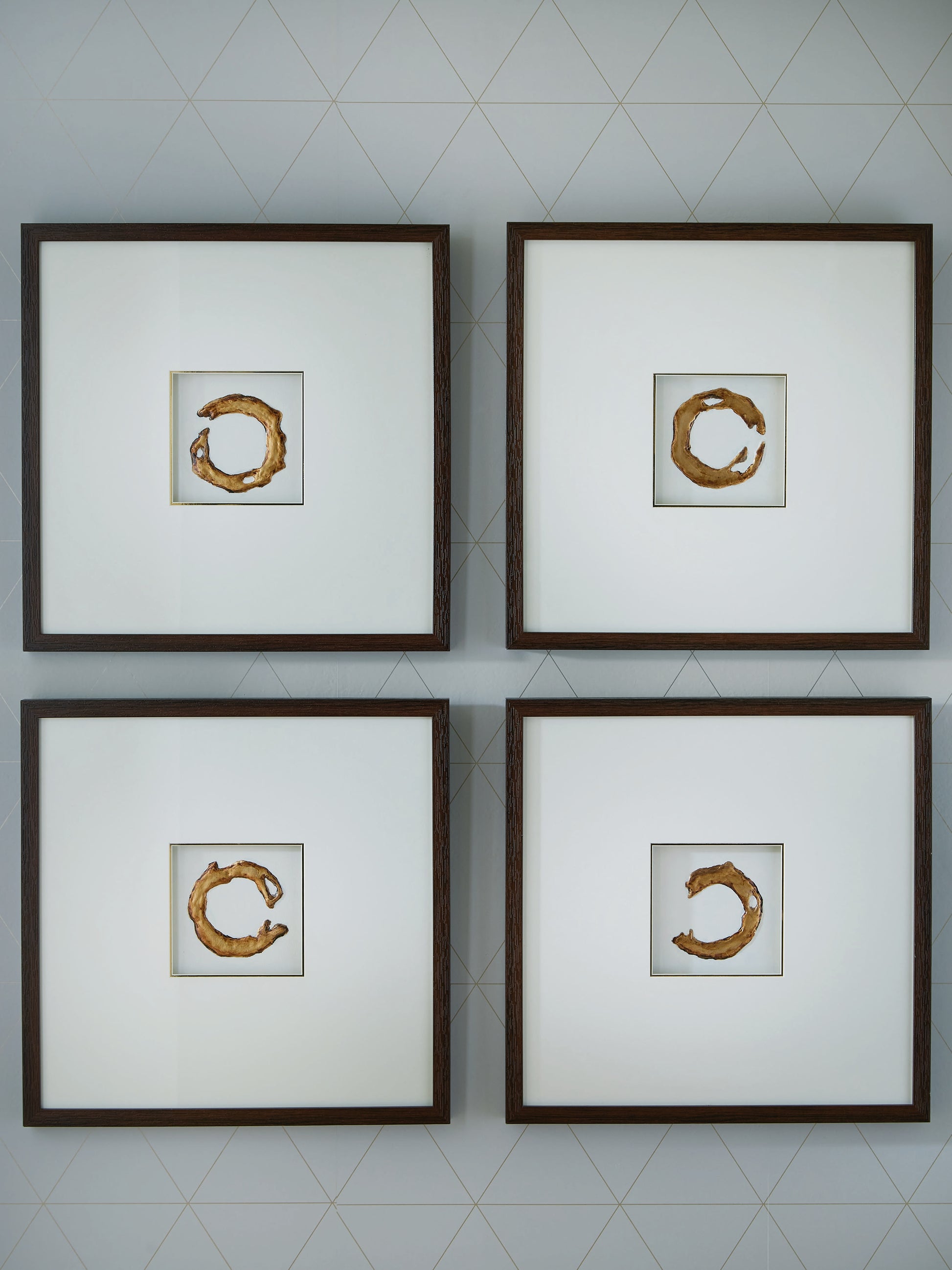 Bradenton Furniture Outlet - Ashley Furniture - Dallbourne Wall Decor - Wall Art Set (4/CN) / White/Gold Finish - A8000491