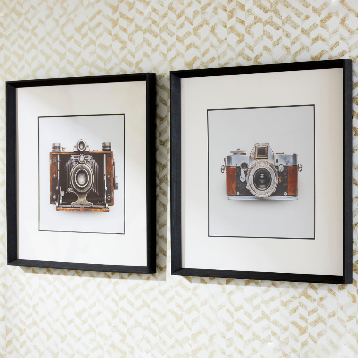 Bradenton Furniture Outlet - Ashley Furniture - Dirkgrove Wall Decor - Wall Art Set (Set of 2) - A8000549