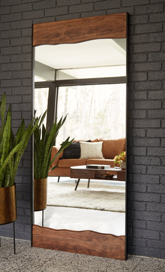 Bradenton Furniture Outlet - Ashley Furniture - Panchali Mirror - Floor Mirror / Brown/Black - A8010197
