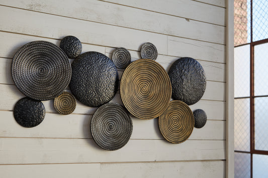 Bradenton Furniture Outlet - Ashley Furniture - Emsley Wall Decor - Wall Decor / Multi - A8010284