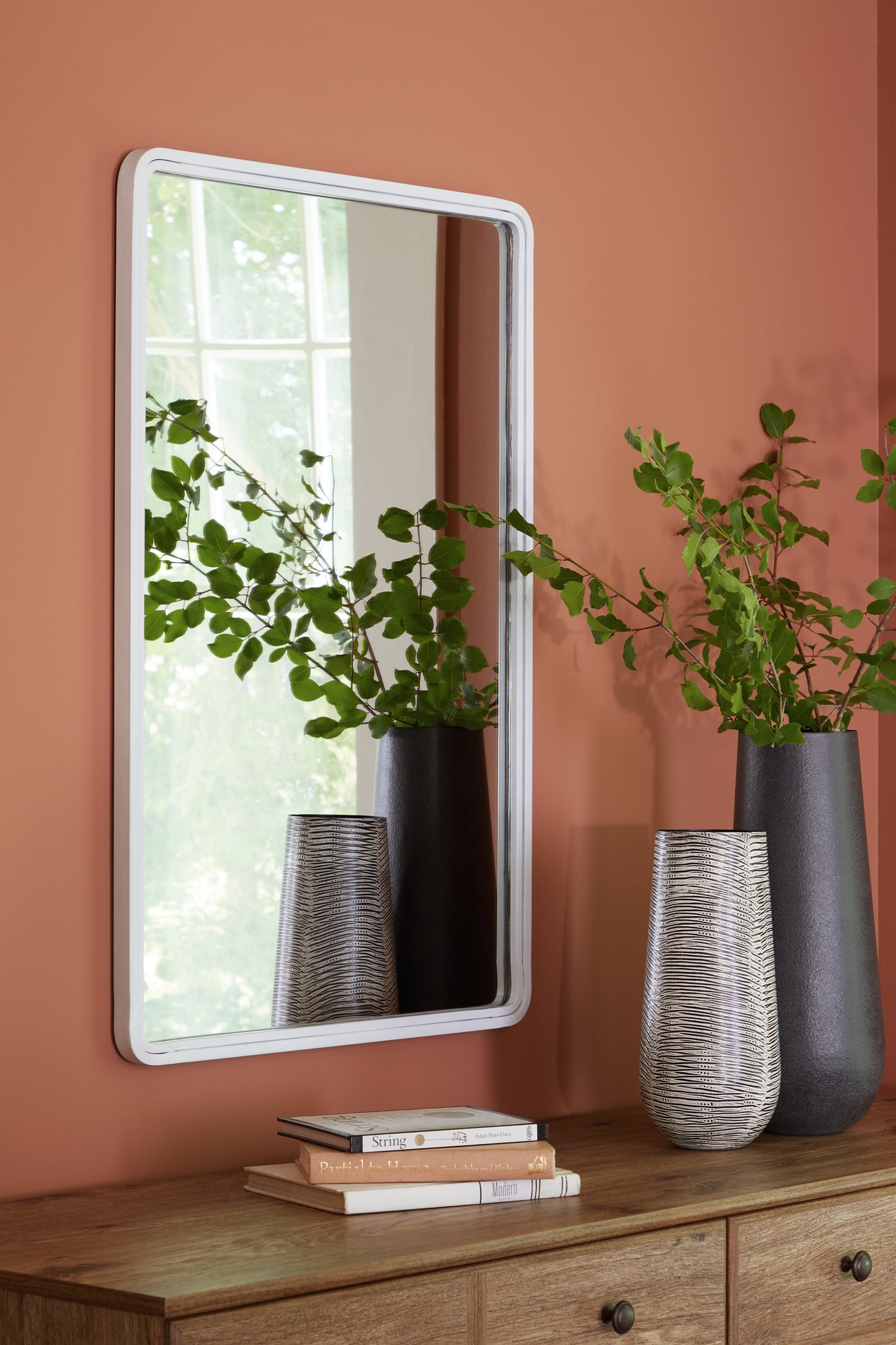 Bradenton Furniture Outlet - Ashley Furniture - Brocky Mirror - Accent Mirror / White - A8010293
