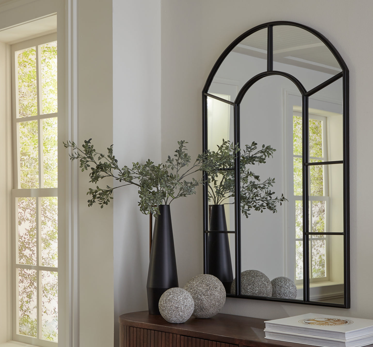 Bradenton Furniture Outlet - Ashley Furniture - Evengton Mirror - Accent Mirror / Black - A8010319