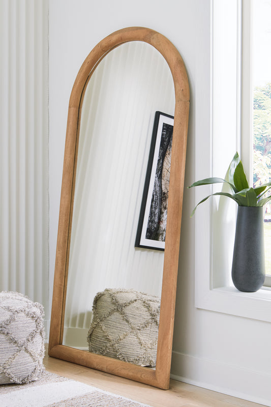 Bradenton Furniture Outlet - Ashley Furniture - Dairville Mirror - Floor Mirror / Brown - A8010323