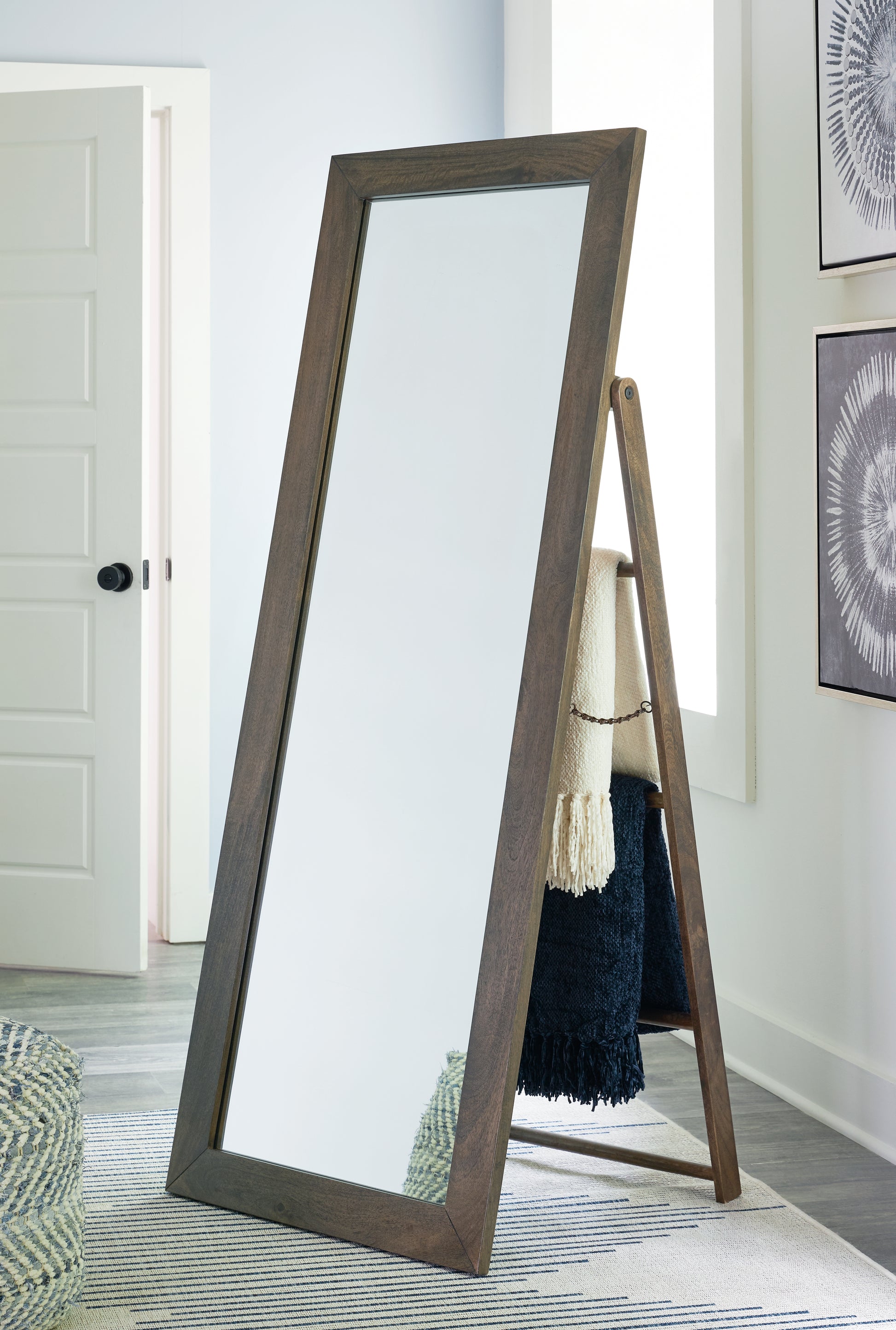 Bradenton Furniture Outlet - Ashley Furniture - Dirkins Mirror - Floor Mirror / Brown - A8010343