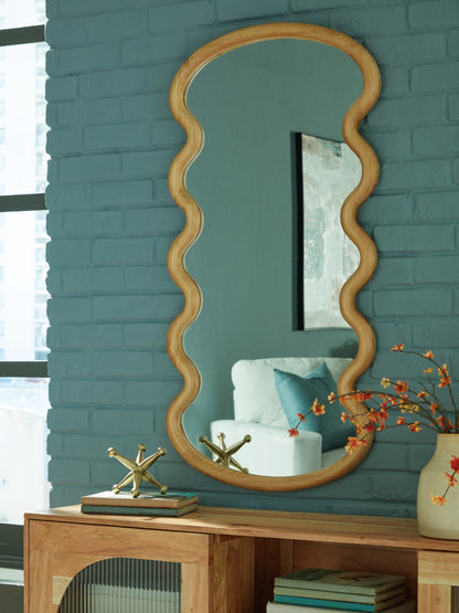 Bradenton Furniture Outlet - Ashley Furniture - Serendis Mirror - Accent Mirror / Brown - A8010412