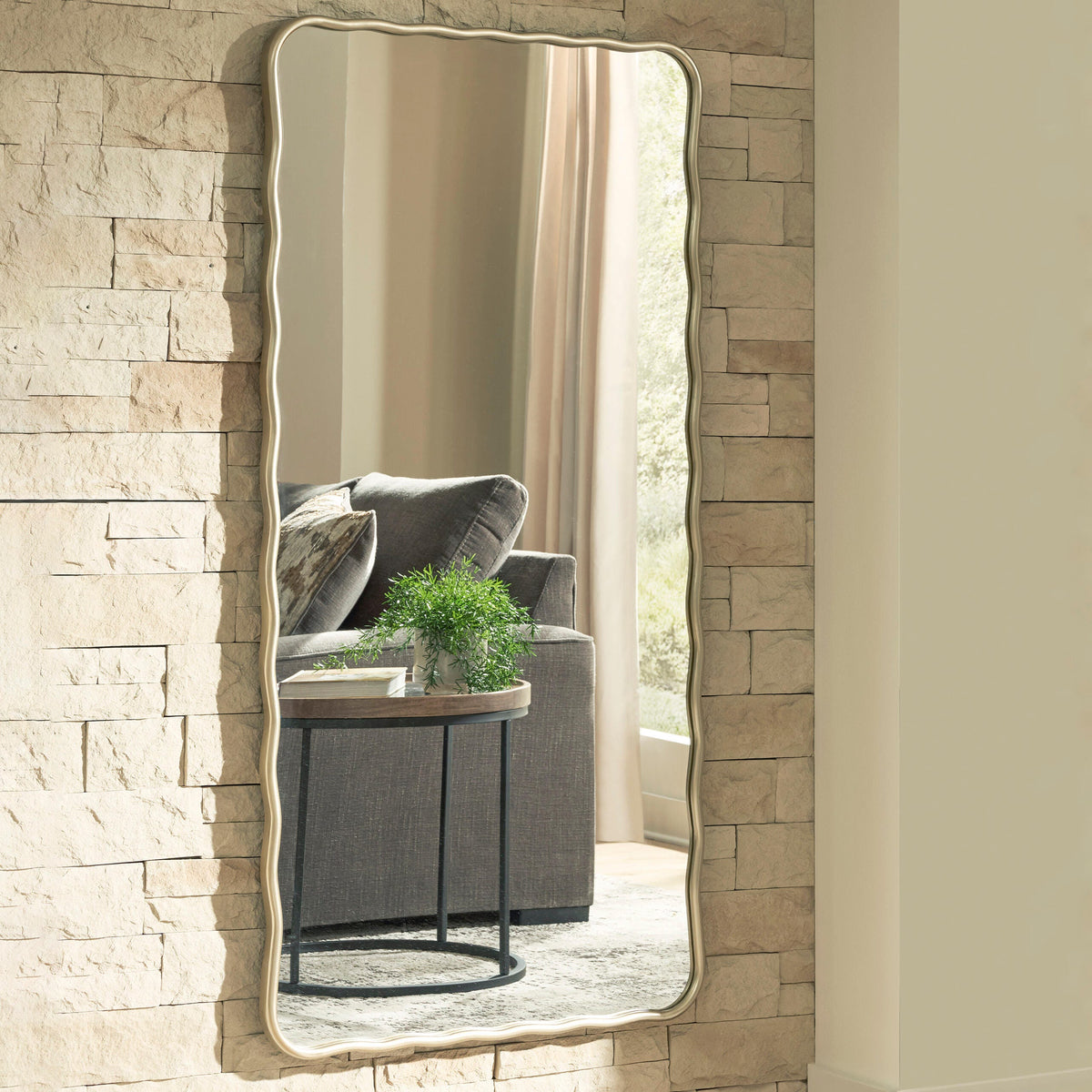 Bradenton Furniture Outlet - Ashley Furniture - Brenthill Mirror - Accent Mirror - A8010473