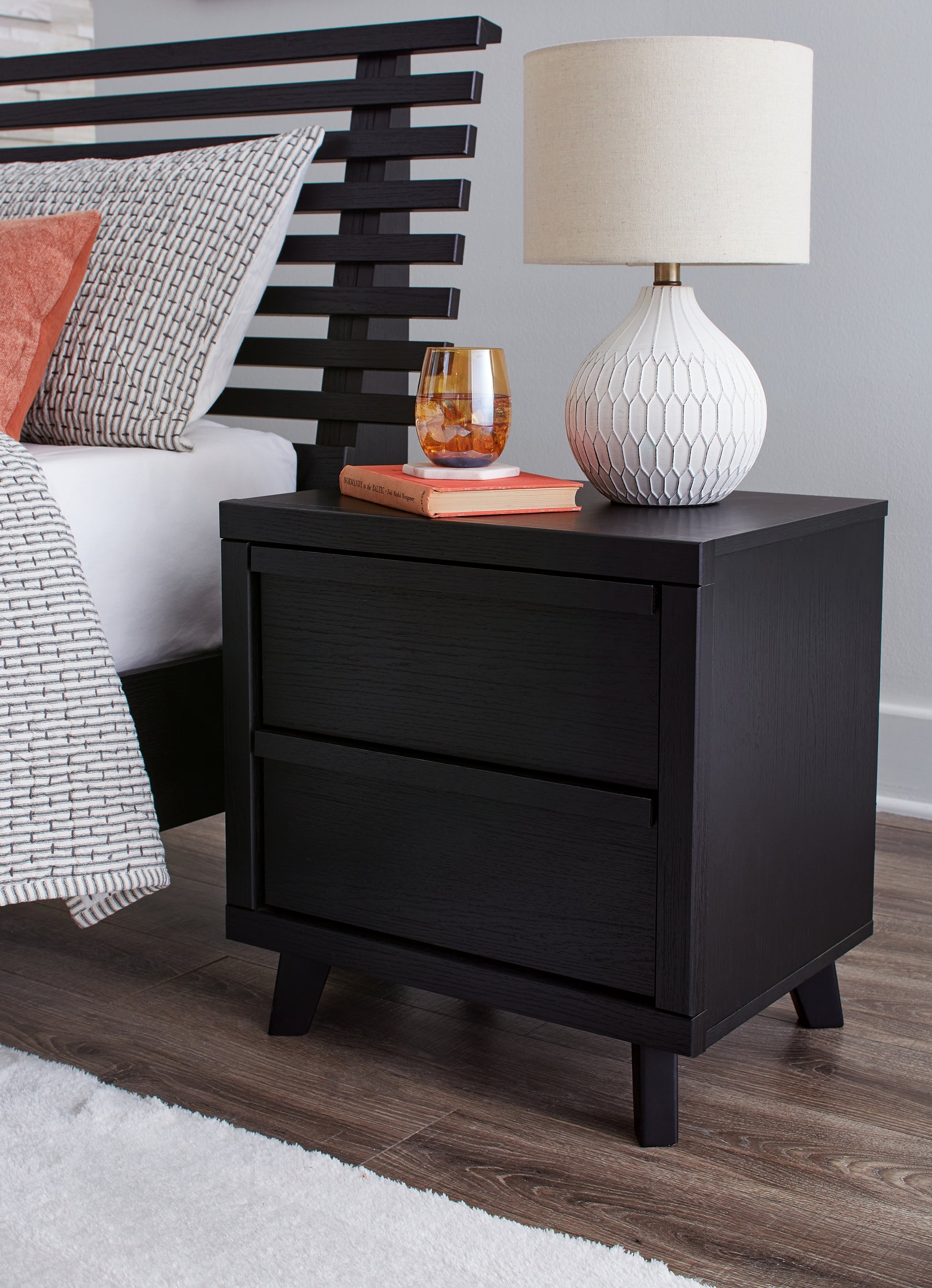 Bradenton Furniture Outlet - Ashley Furniture - Danziar Bedroom - Full Slat Panel Bed / Black - B1013B19