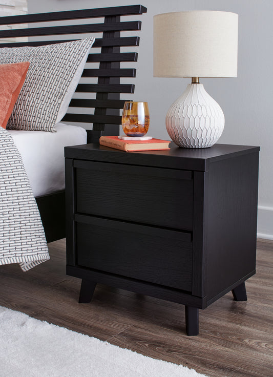 Bradenton Furniture Outlet - Ashley Furniture - Danziar Bedroom - Full Slat Panel Bed / Black - B1013B19