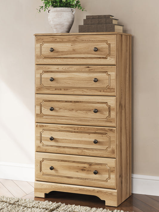 Bradenton Furniture Outlet - Ashley Furniture - Aleaport Bedroom - Five Drawer Chest / Warm Brown - PCB1075-46