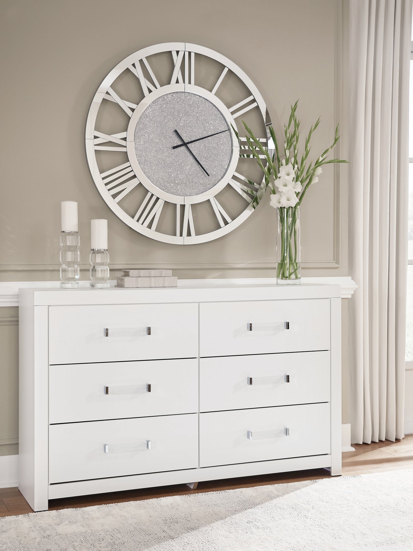 Bradenton Furniture Outlet - Ashley Furniture - Maeling Bedroom - Six Drawer Dresser / White - PCB1119-31