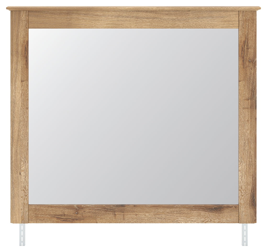 Bradenton Furniture Outlet - Ashley Furniture - Makidern Bedroom - Bedroom Mirror / Tan - PCB1170-36