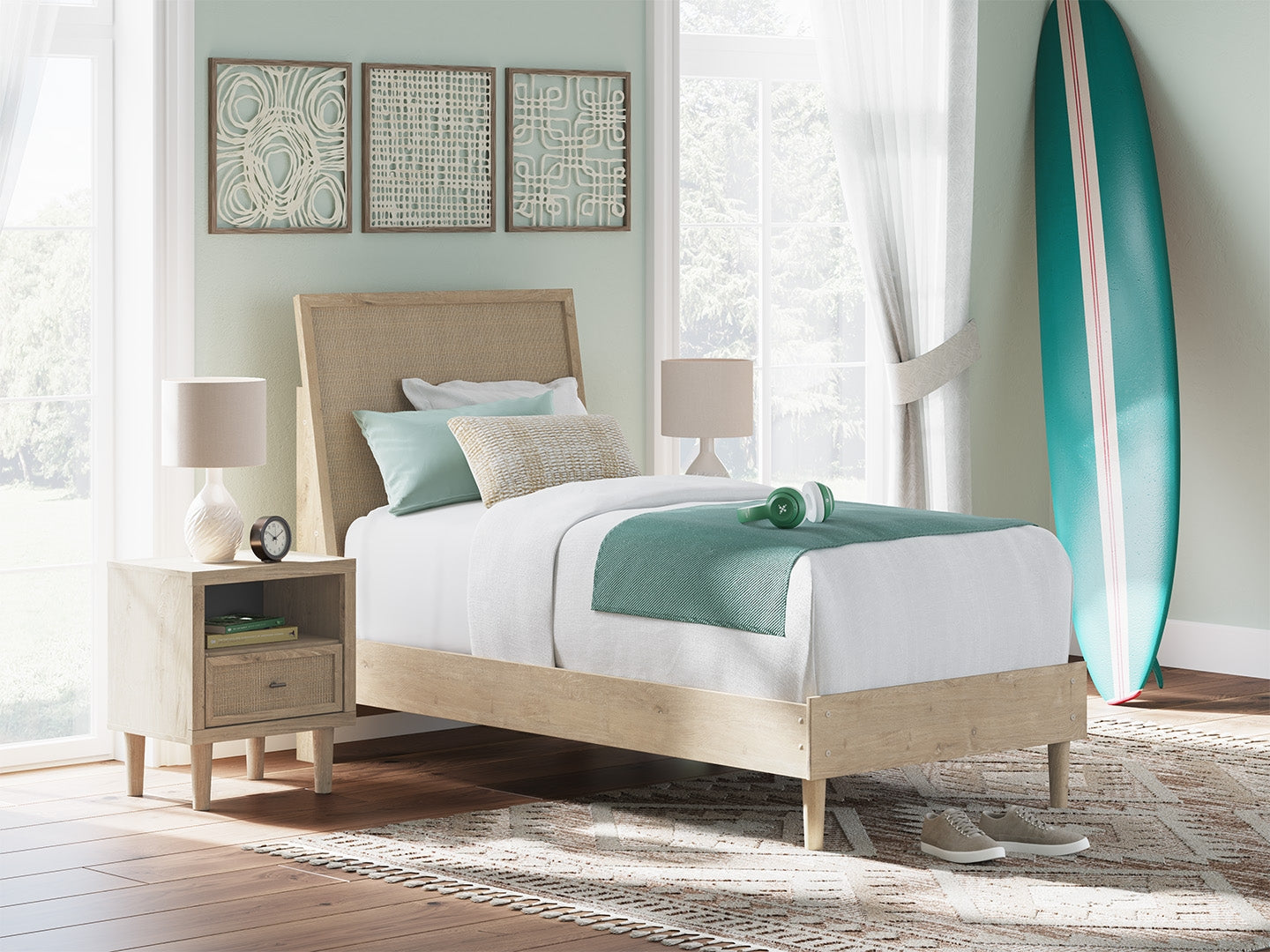 Bradenton Furniture Outlet - Ashley Furniture - Cielden Bedroom - Twin Panel Bed / Two-tone - B1199B18
