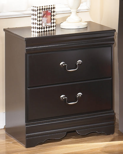 Bradenton Furniture Outlet - Ashley Furniture - Huey Vineyard Bedroom - Two Drawer Night Stand / Black - B128-92
