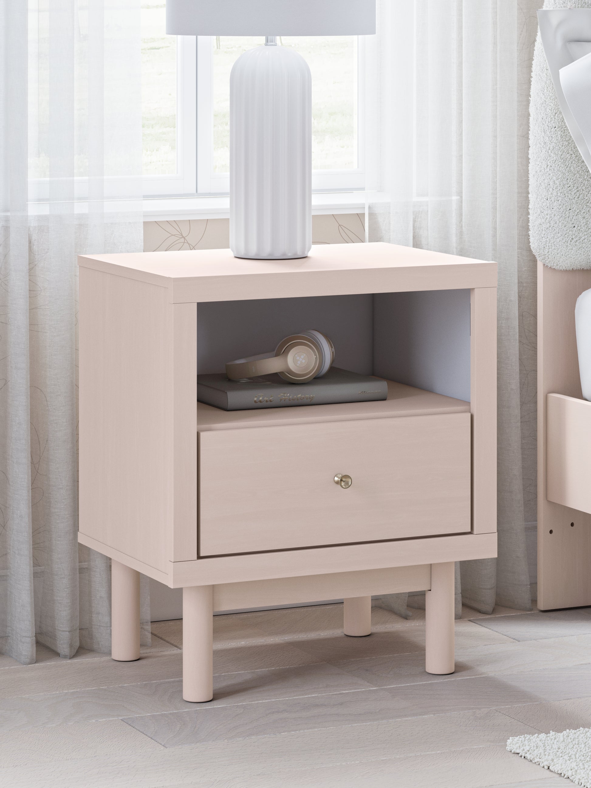 Bradenton Furniture Outlet - Ashley Furniture - Wistenpine Bedroom - Full Upholstered Panel Bed with Storage / Blush - B1323B13
