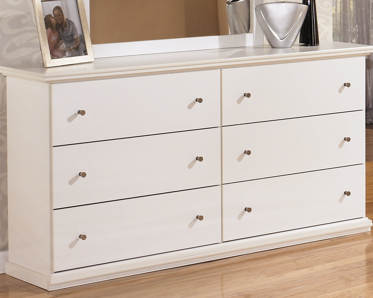 Bradenton Furniture Outlet - Ashley Furniture - Bostwick Shoals Bedroom - Six Drawer Dresser / White - B139-31