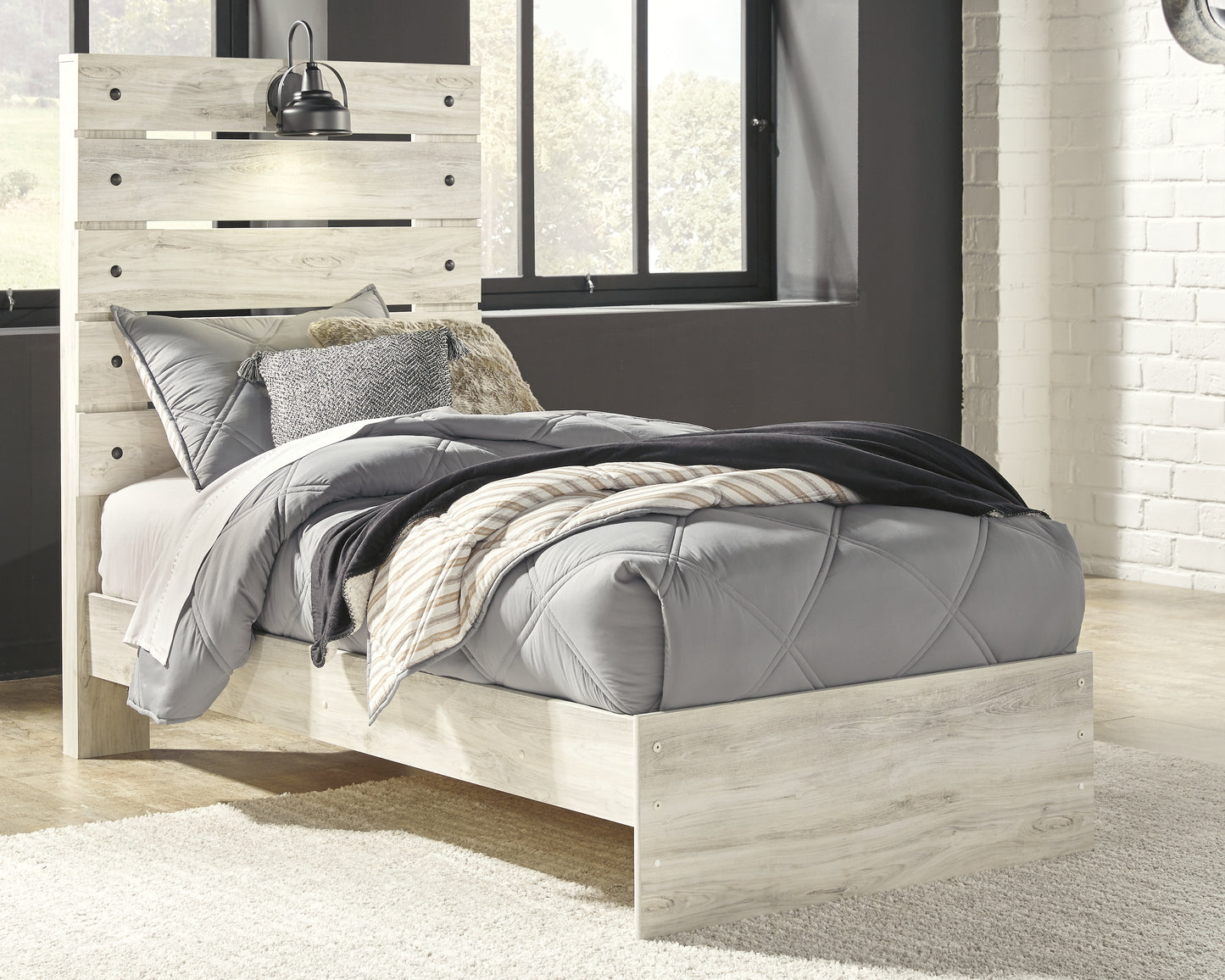 Bradenton Furniture Outlet - Ashley Furniture - Cambeck Bedroom - Twin Panel Bed / Whitewash - B192B2