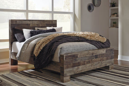 Bradenton Furniture Outlet - Ashley Furniture - Derekson Bedroom - Queen Panel Bed / Multi Gray - B200B6