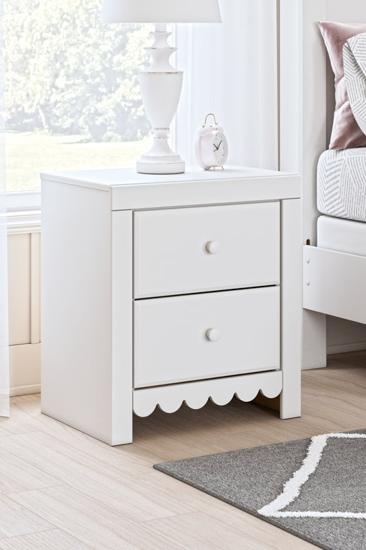 Bradenton Furniture Outlet - Ashley Furniture - Mollviney Bedroom - Twin Panel Storage Bed / White - B2540B6