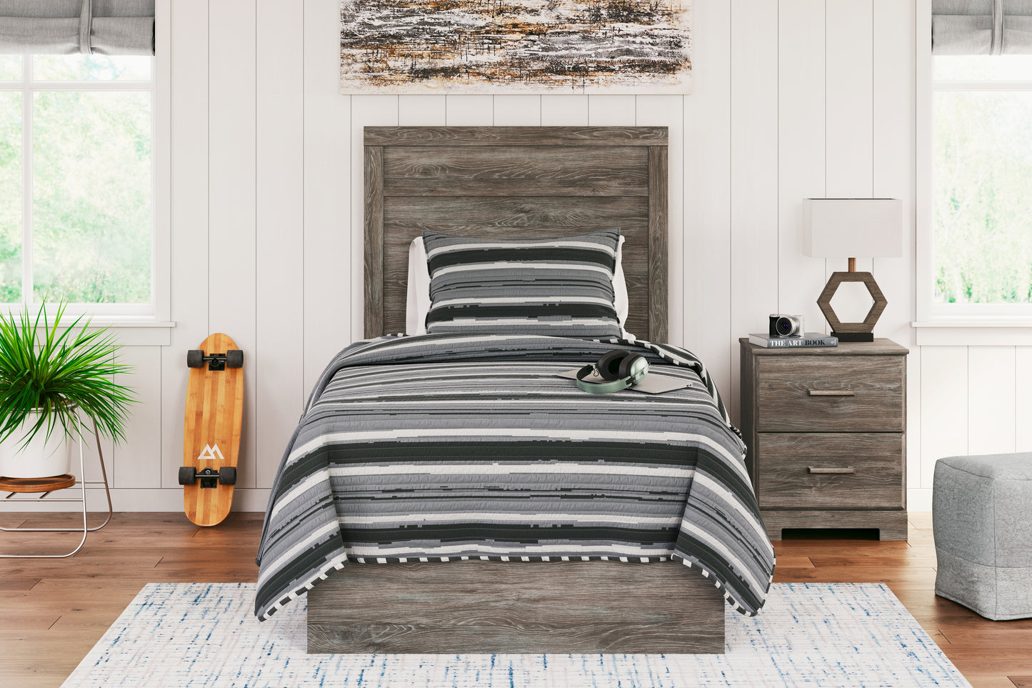 Bradenton Furniture Outlet - Ashley Furniture - Ralinksi Bedroom - Twin Panel Bed / Gray - B2587B11