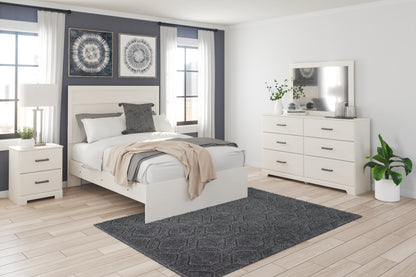 Bradenton Furniture Outlet - Ashley Furniture - Stelsie Bedroom - Dresser and Mirror / White - B2588B1