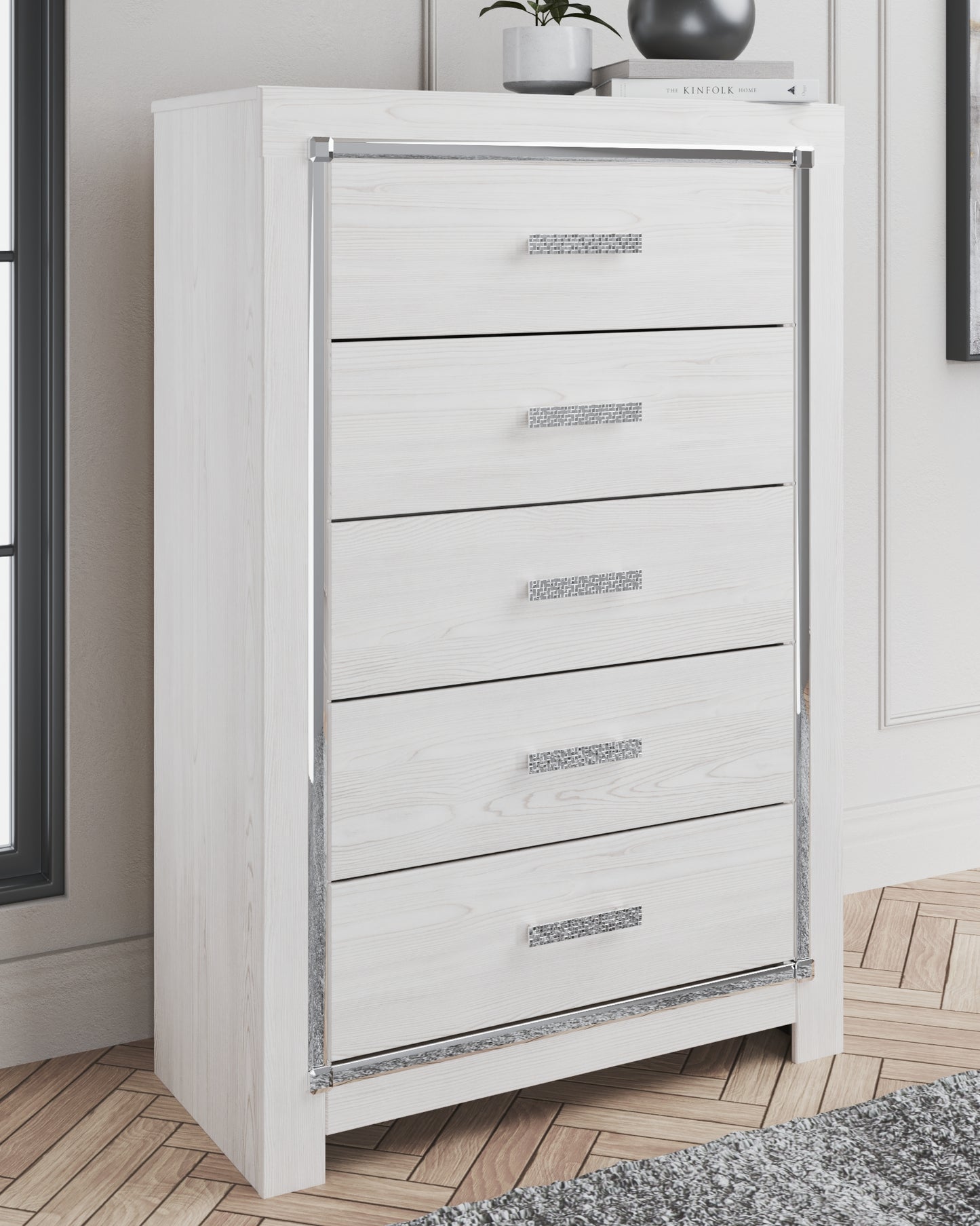 Bradenton Furniture Outlet - Ashley Furniture - Altyra Bedroom - King Upholstered Storage Bed / White - B2640B29