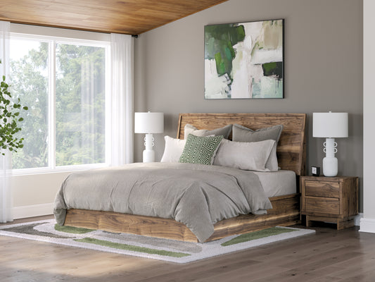 Bradenton Furniture Outlet - Ashley Furniture - Chirason Bedroom - King Panel Bed / Brown - PCB3367B13