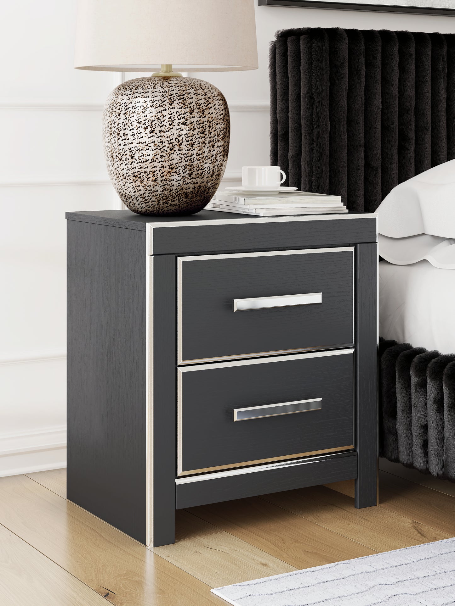 Bradenton Furniture Outlet - Ashley Furniture - Zuraleus Bedroom - King Upholstered Bed / White - PCB3381B13