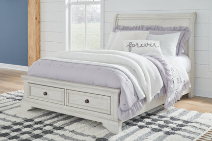 Bradenton Furniture Outlet - Ashley Furniture - Robbinsdale Bedroom - Full Sleigh Storage Bed / Antique White - B742B13