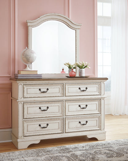 Bradenton Furniture Outlet - Ashley Furniture - Realyn Bedroom - Dresser and Mirror / Chipped White - B743B12