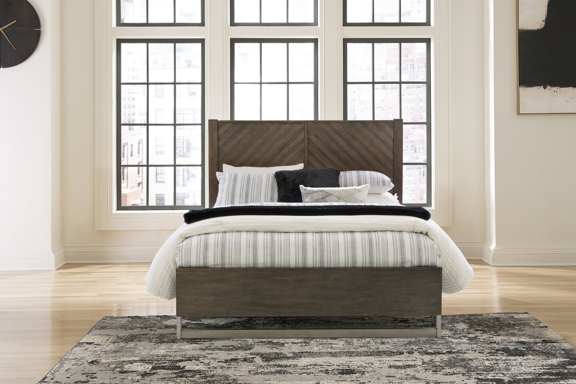 Bradenton Furniture Outlet - Ashley Furniture - Arkenton Bedroom - Queen Panel Bed / Grayish Brown - B786B2