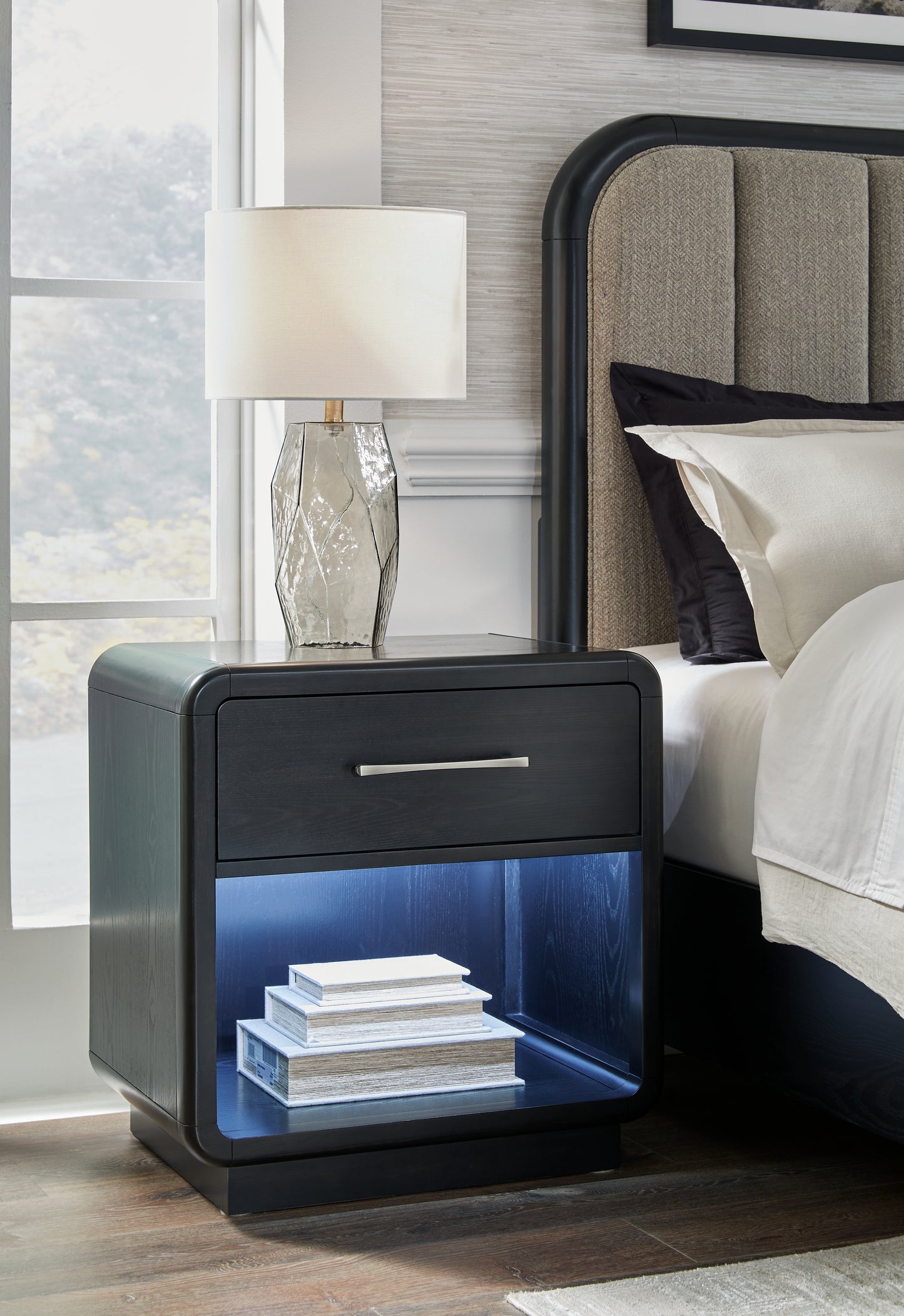 Bradenton Furniture Outlet - Ashley Furniture - Rowanbeck Bedroom - One Drawer Night Stand / Black - B821-91