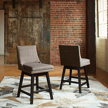 Bradenton Furniture Outlet - Ashley Furniture - Tallenger Dining Room - Counter Height Bar Stool (Set of 2) / Light Gray - D380-424X2