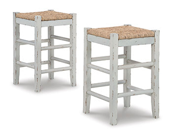 Bradenton Furniture Outlet - Ashley Furniture - Mirimyn Dining Room - Counter Height Bar Stool (Set of 2) / White - D508-224X2